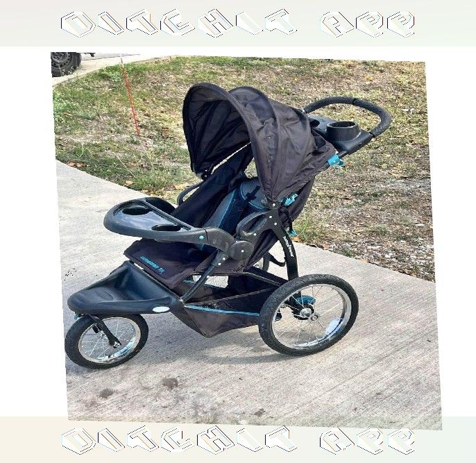 Children's Stroller Protected and Fashion Forward for New Families part explain