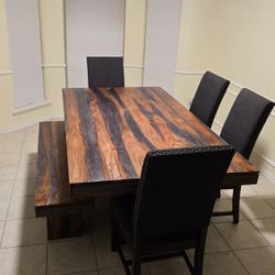 Dinning Room Table