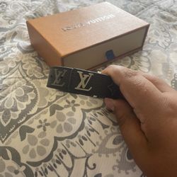 Lv Bracelet