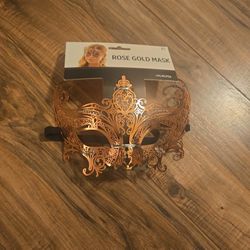 Rise Gold Mask