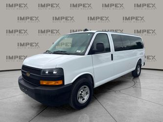 2025 Chevrolet Express Passenger