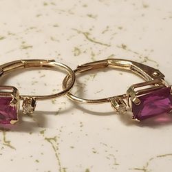 14kt Gold  Ruby Diamonds Earrings 