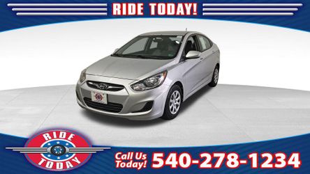 2012 Hyundai Accent
