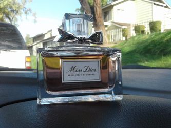 Miss Dior absolutely blooming