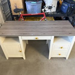 Sunflower Desk