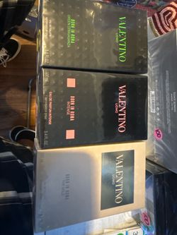 MEN AND WOMEN PERFUMES AND COLOGNES