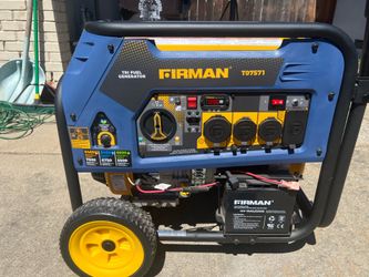 Firman Tri Fuel Portable Generator 9400W Starting / 7500W Running Electric Start, Gas, CO Alert