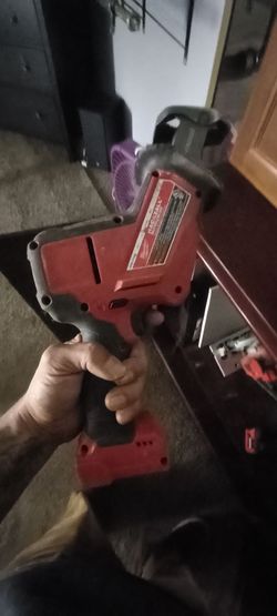 Milwaukee m18v sawzall