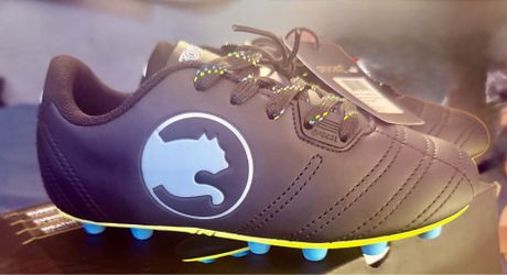 Kids Cleats