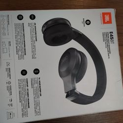 JBL Wireless Headphones