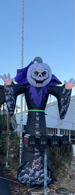 10ft Halloween inflatable