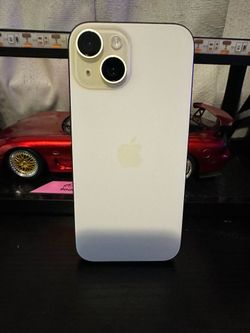 iPhone 15 $250