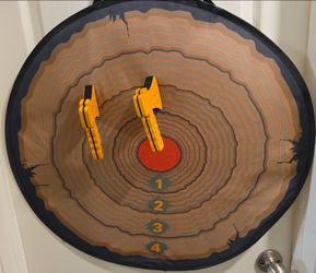 Waloo Sports Lumberjack Foam Throwing Game Target with 2 Plastic Axes