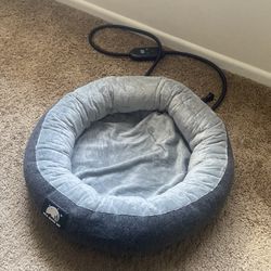 Small Heated Pet Bed, Donut Shape