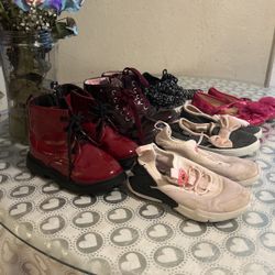 Shoe Bundle Size 9 Good Condition 
