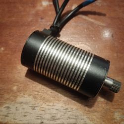 This is a castle creation 1514: 2200 kv business motor for sale.