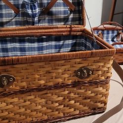 Picnic Basket 
