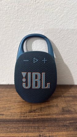 JBL clip 5 wireless speaker