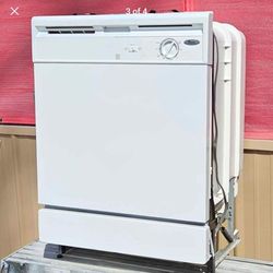 🔆🇺🇸☆Non-Digital Whirlpool☆🇺🇸🔆 White Dishwasher in great working order. 