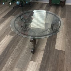Round Glass Iron Table.