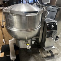 GROEN DHT/60A Steam Jacketed Kettle 60 Gallons 5 Yrs Old, (2) Available 