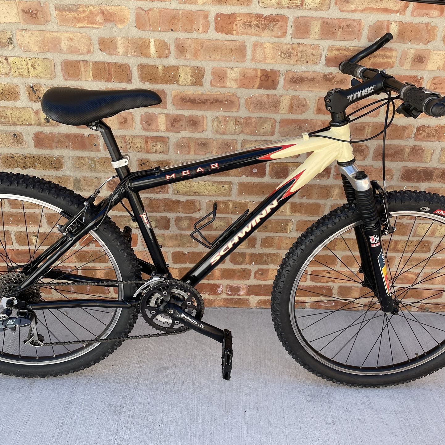 Schwinn Moab 2 for Sale in Franklin Park, IL - OfferUp