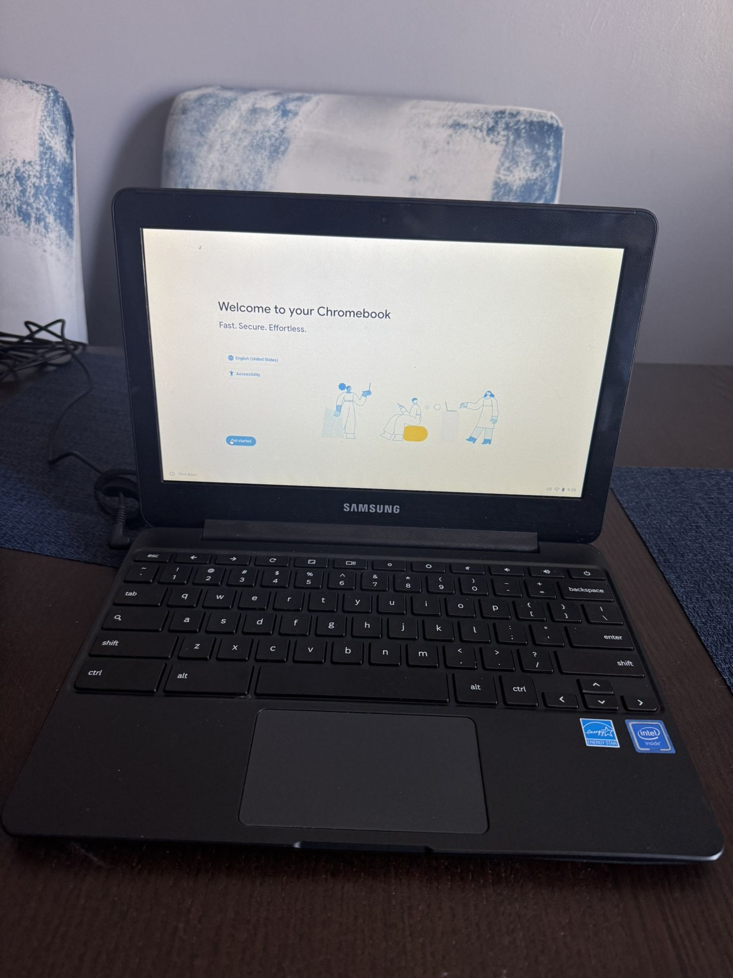 Laptop (Chromebook)