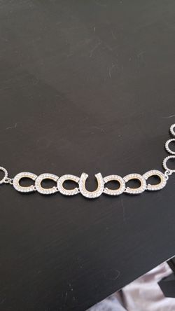 Horseshoe bracelet