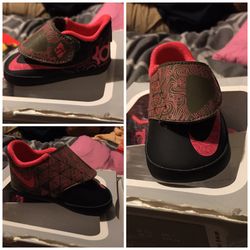 KD Nike black/red/olive