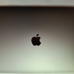 MacBook Air M1 2020 16gb ram 256 SSD