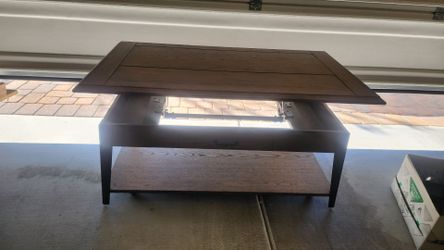 Lift-Top Coffee Table with Bottom Shelf