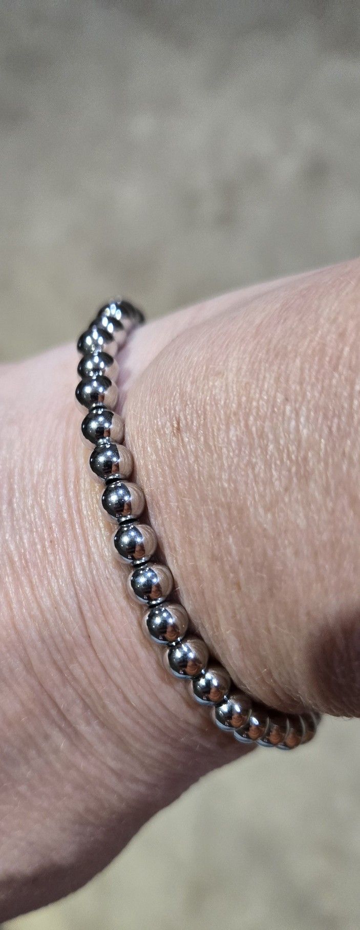 Sterling Silver Stretch Bead Bracelet 6mm