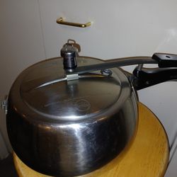 Pressure Cooker