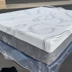 King Organic Hybrid Cool Gel Memory Foam Mattress!!