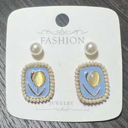 New Vintage Korean-Style Gold Flower & Classic White Faux Pearl Stud Earring Set