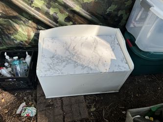 Toy Box With Marbleized Wallpapered Top. (wood)