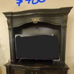 TV Stand / Hutch