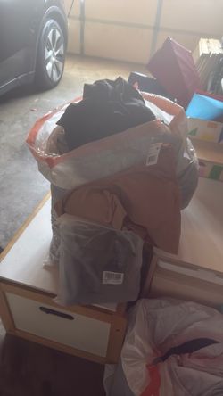 Bag of maternity clothes