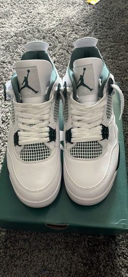 Air Jordan 4 Retro Oxidized Green