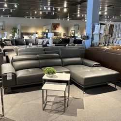 2PC Sectional 