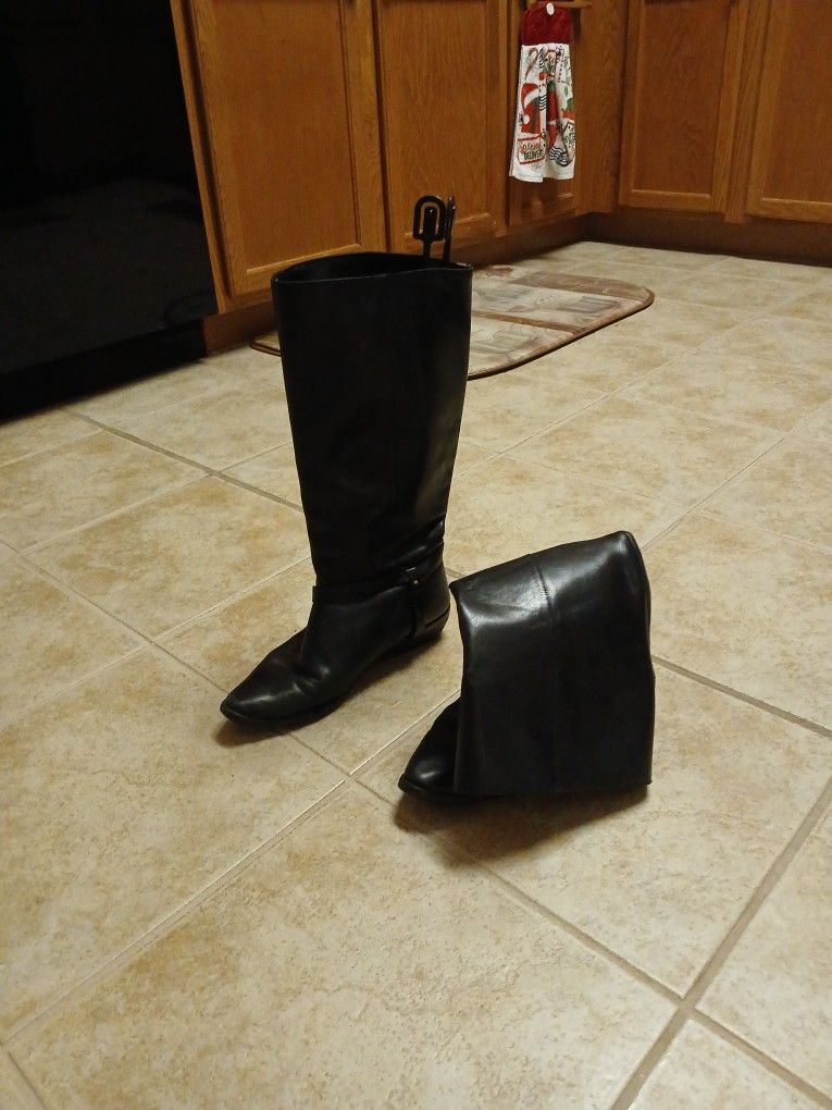 Black Leather Boots, Size 8