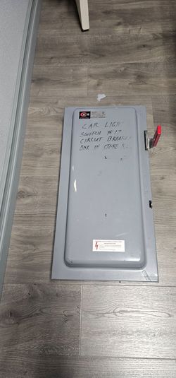 100 amp safety switch