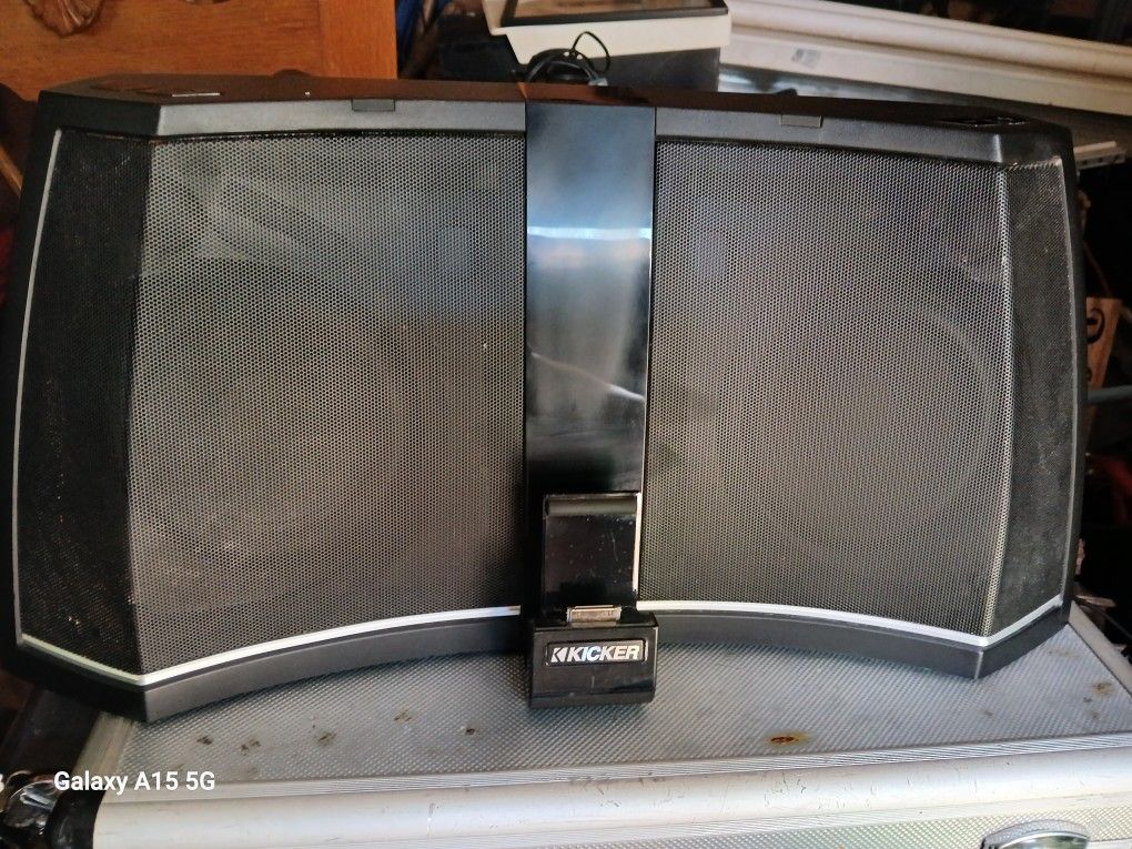 Kicker Boom Box