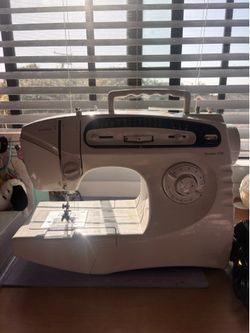 Singer Sewing Machine