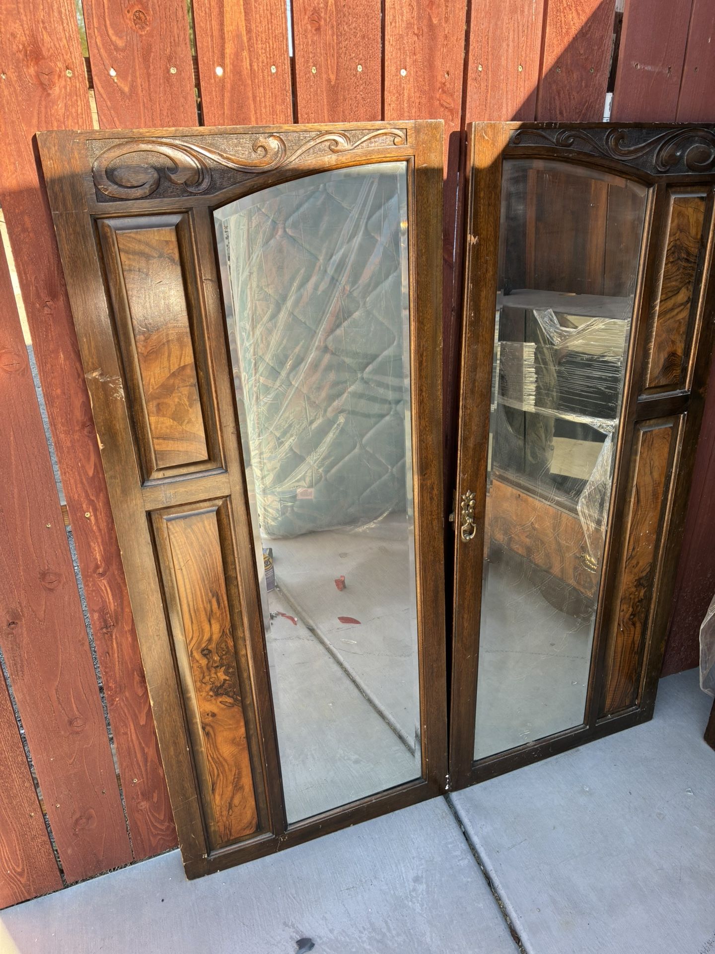 Beautiful Vintage Cabinet 