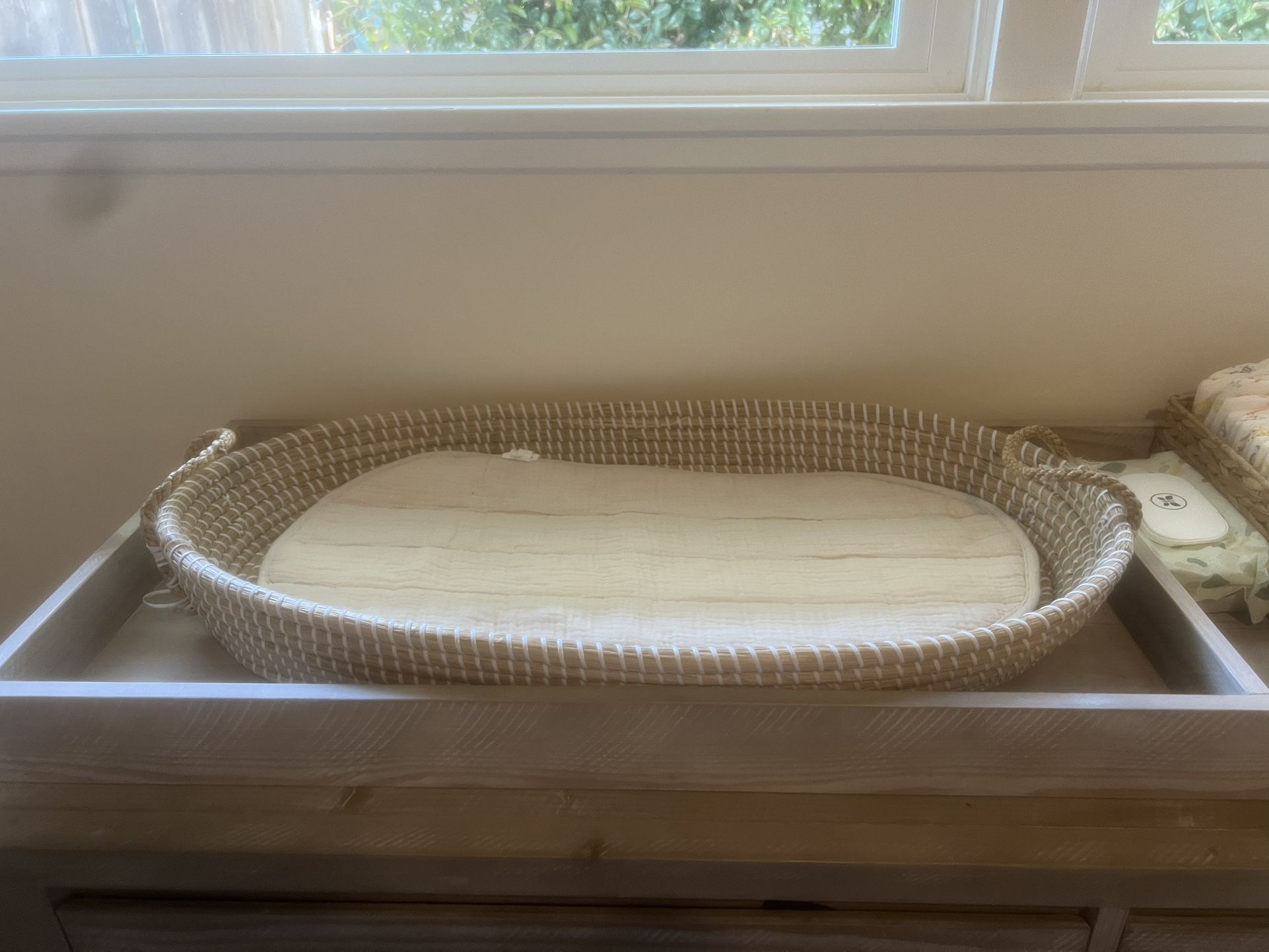 Changing Table Basket From France