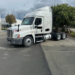 2015 Freightliner Cascadia