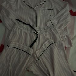 Victoria’s Secret Pajama Set