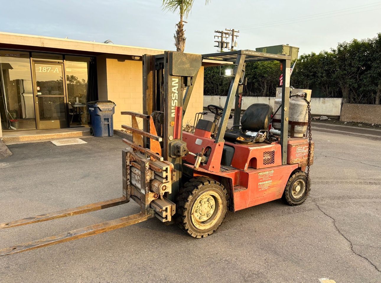 Nissan 6000 Lb Forklift 