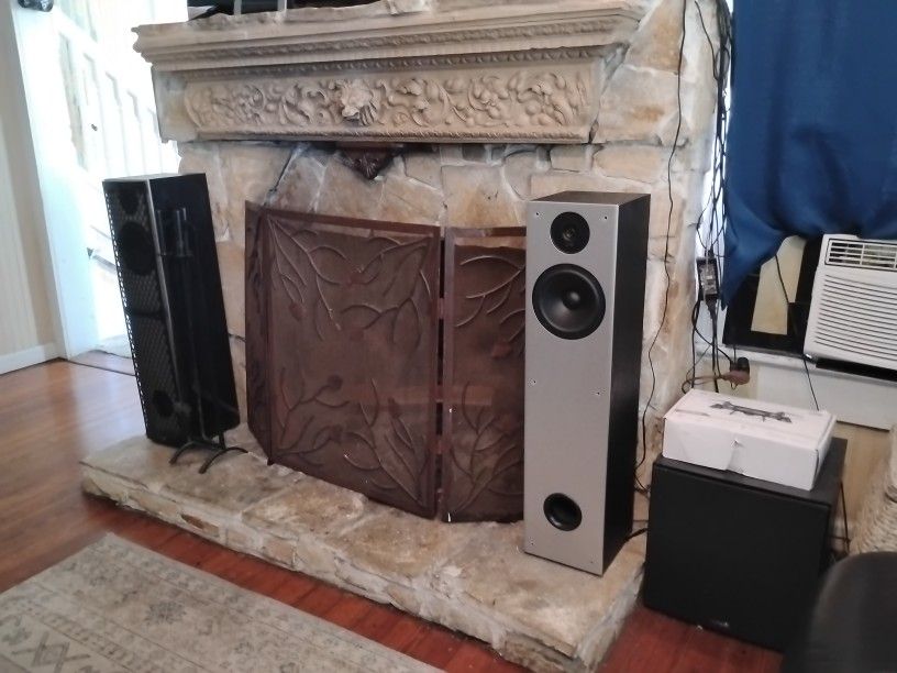Polk Audio Speakers
